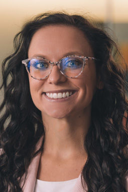 Rembolt Ludtke welcomes Lyzz Smith